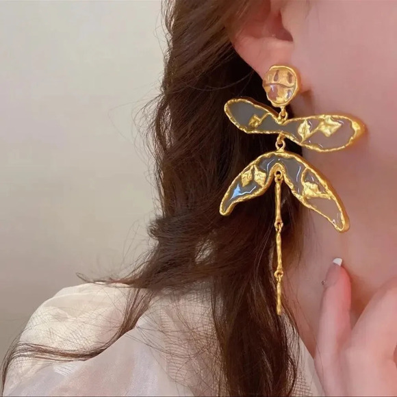 ZARA DRAGONFLY GOLD DROP EARRINGS - Picture 6 of 9